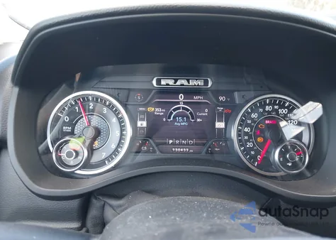 2020 Ram 1500 Big Horn 4X4 5'7 Box z USA, uszkodzony, nr VIN 1C6SRFFT0LN155861